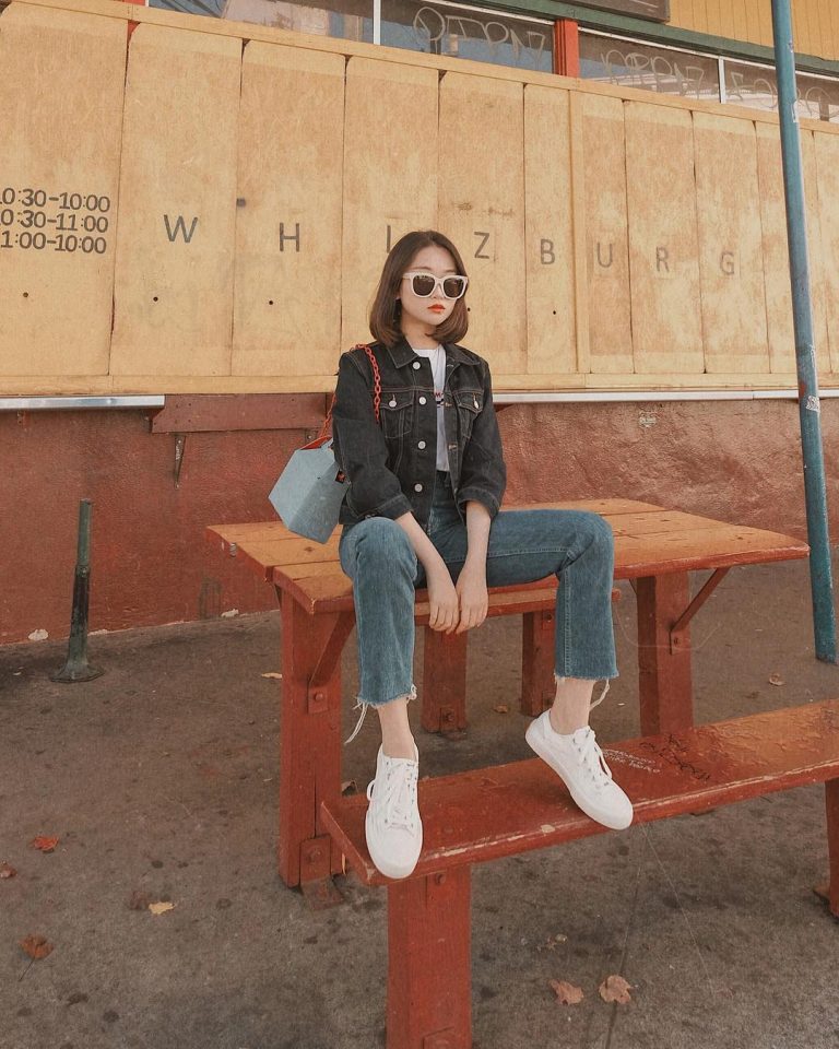 Phối đồ với quần jeans nữ